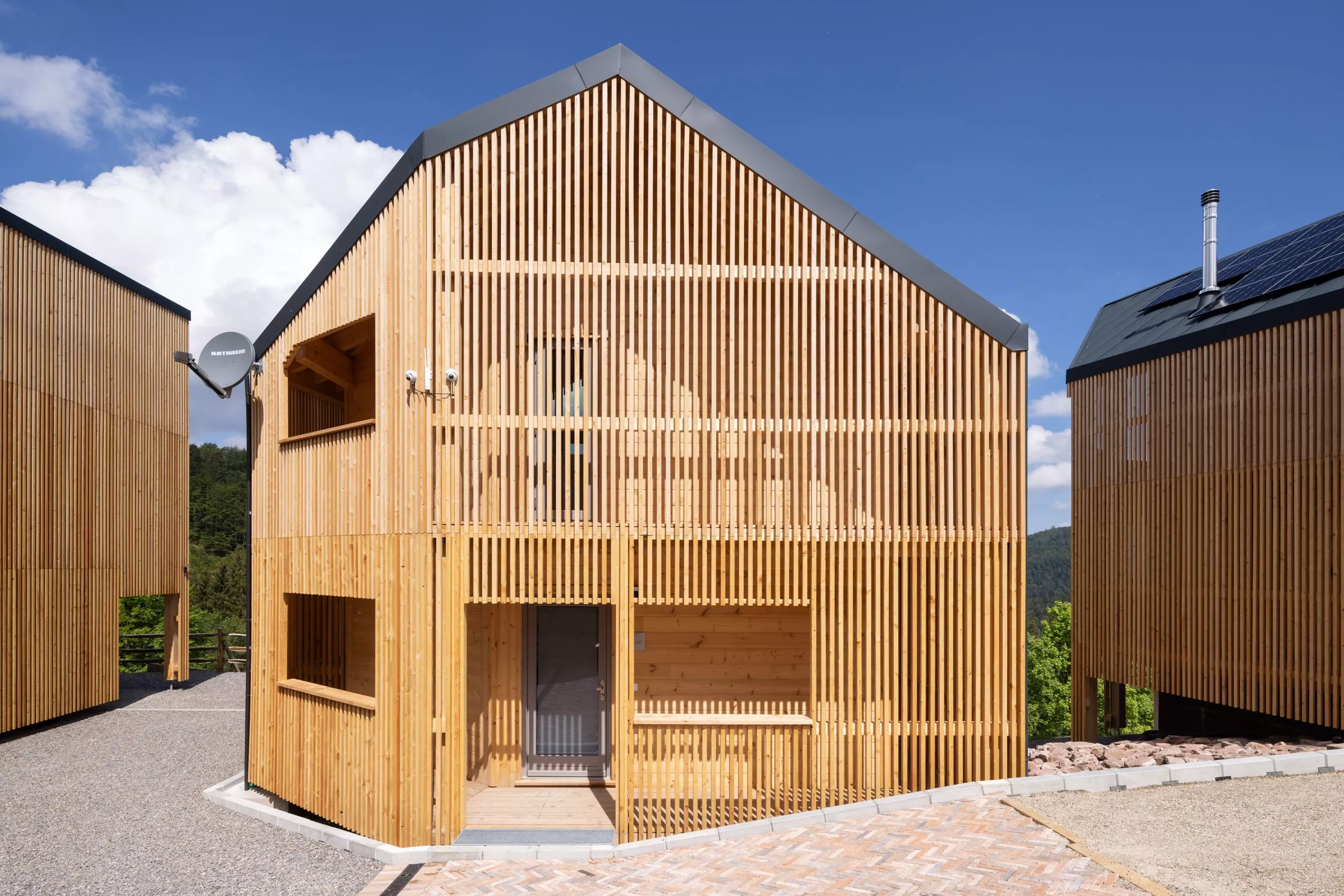 EIN DECKHAUS